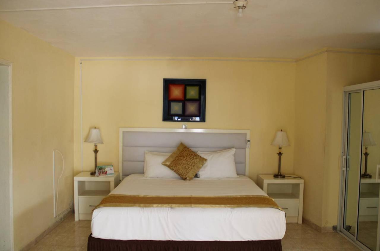 Residence Royale Hotel Cap-Haitien Exterior photo